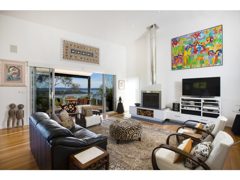 67 Green Point Drive, Green Point NSW 2428