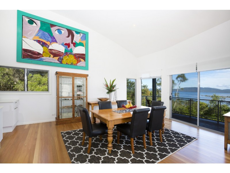 67 Green Point Drive, Green Point NSW 2428