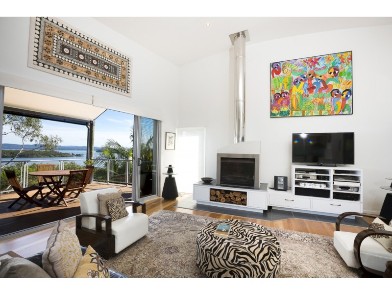 67 Green Point Drive, Green Point NSW 2428
