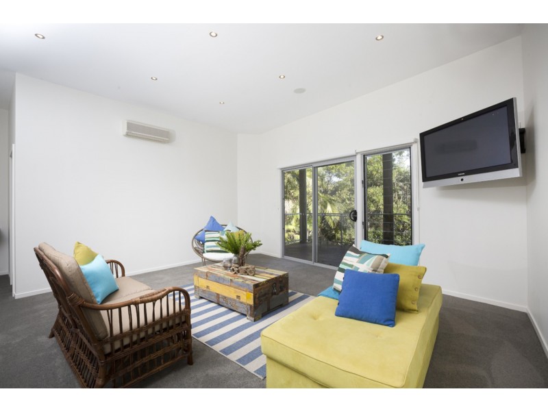 67 Green Point Drive, Green Point NSW 2428