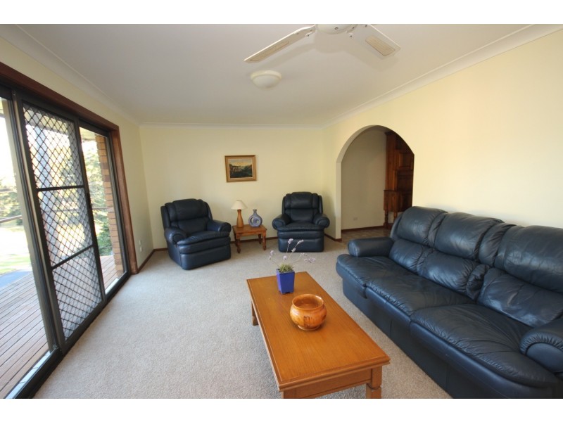 55 Surfview Avenue, Forster NSW 2428