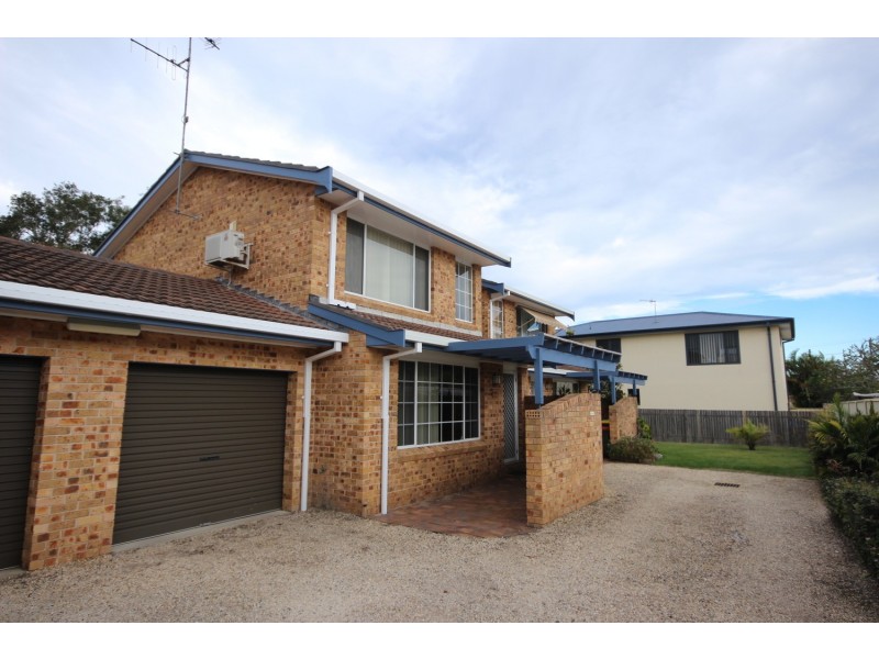 2/4 Stanley Street, Forster NSW 2428