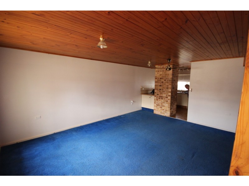 2/4 Stanley Street, Forster NSW 2428