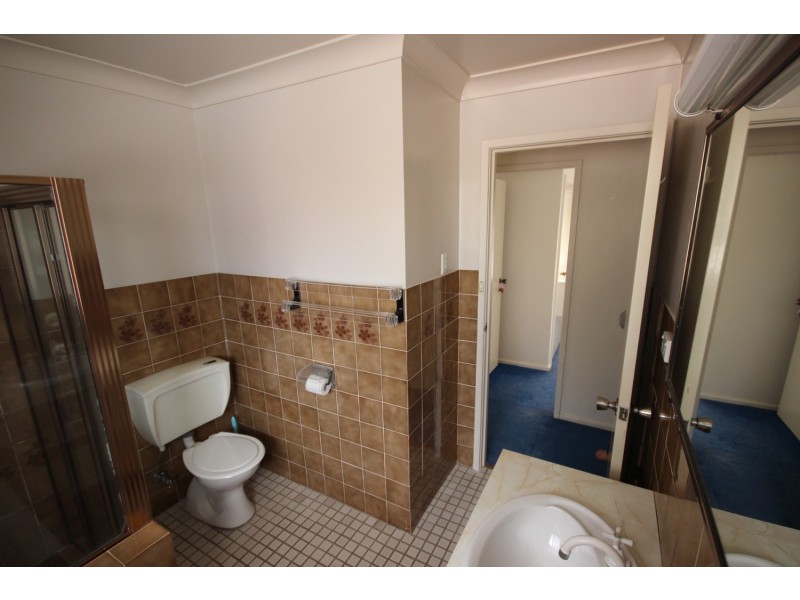 2/4 Stanley Street, Forster NSW 2428