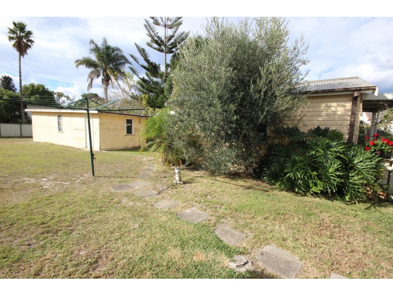 43 Wallis Street, Forster NSW 2428