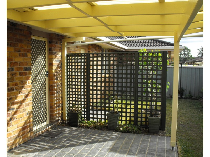 1/5 Woodward Place, Tuncurry NSW 2428