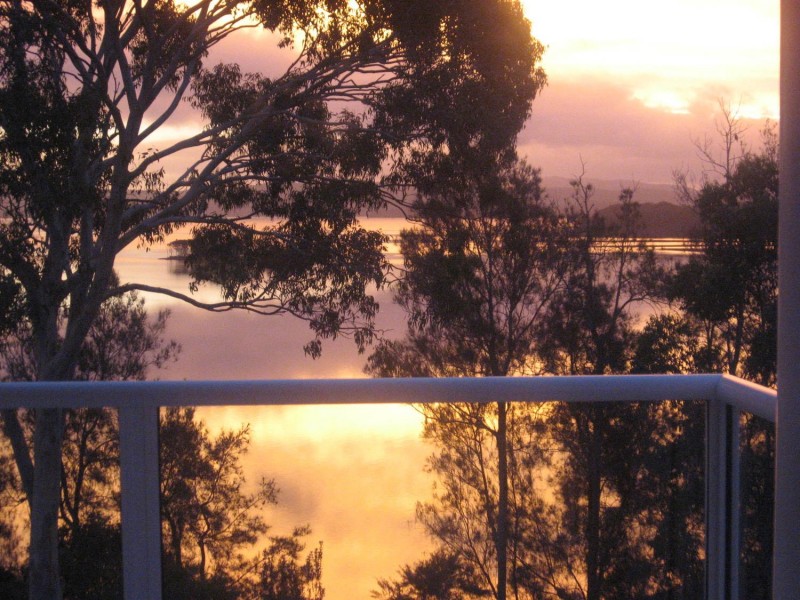 25 Green Point Drive, Green Point NSW 2428