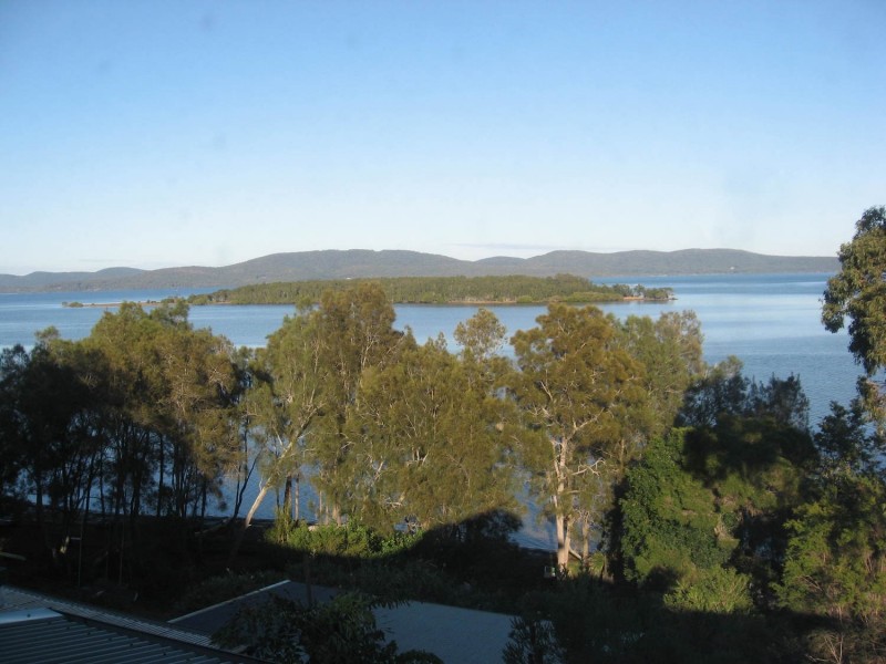 25 Green Point Drive, Green Point NSW 2428