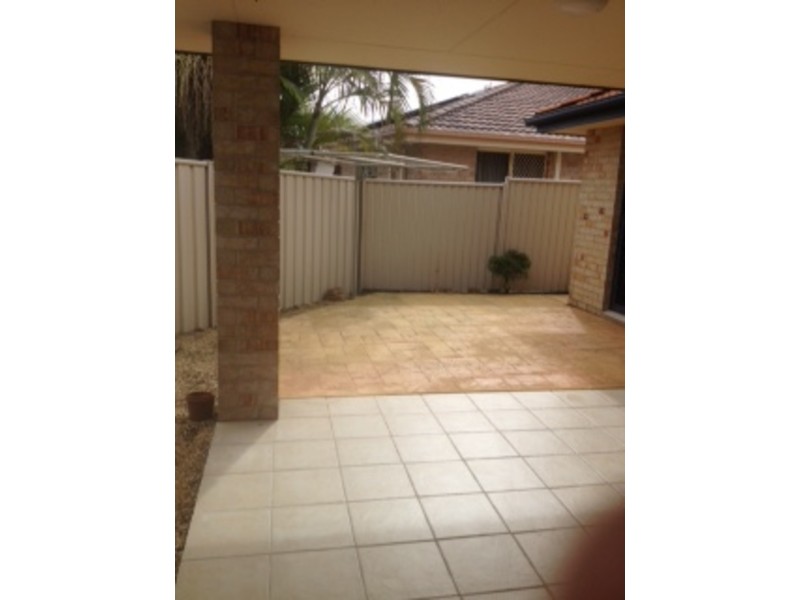 2/30 Nuwarra Circuit, Forster NSW 2428