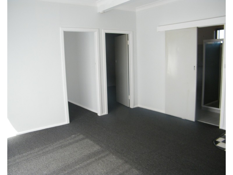 2/10 Macintosh Street, Forster NSW 2428