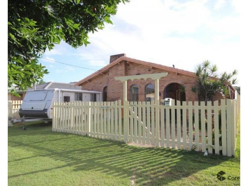 88 Bent Street, Tuncurry NSW 2428