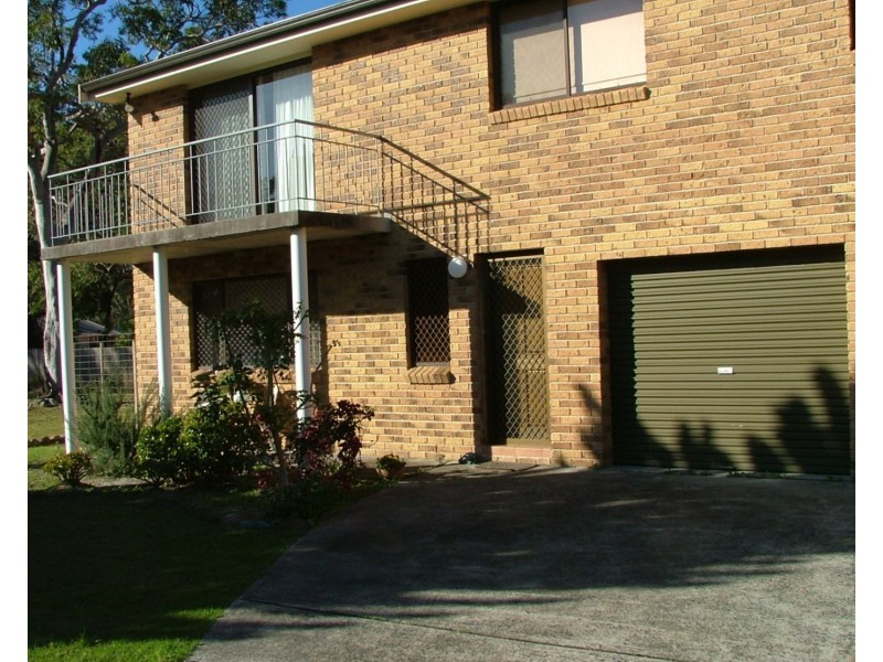 1/14 Aurum Place, Forster NSW 2428