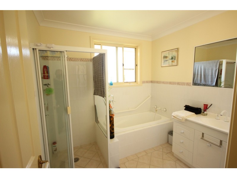 2/5 Grandis Drive, Tuncurry NSW 2428