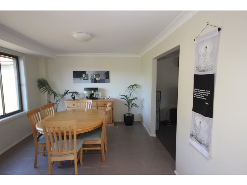 4 Pipers Bay Drive, Forster NSW 2428