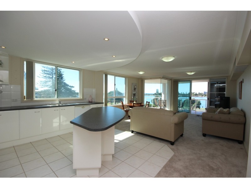 502/6-10 Manning Street, Tuncurry NSW 2428