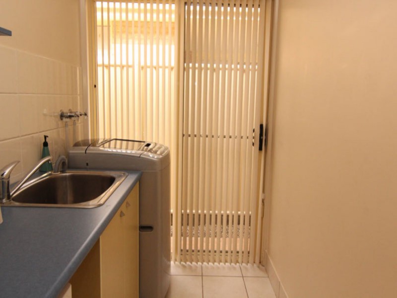 1/35 Amanda Crescent, Forster NSW 2428