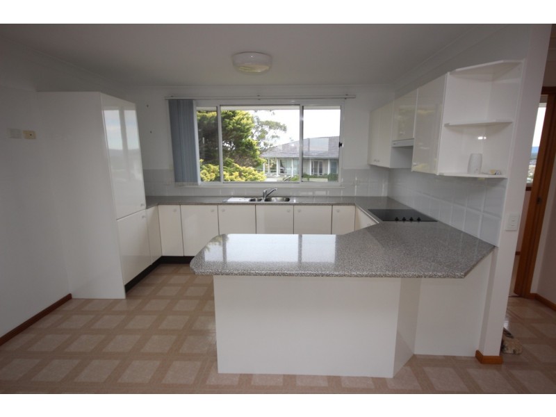 50 Churchill Road, Forster NSW 2428