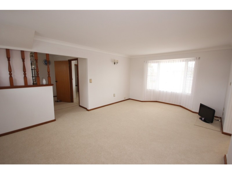 50 Churchill Road, Forster NSW 2428