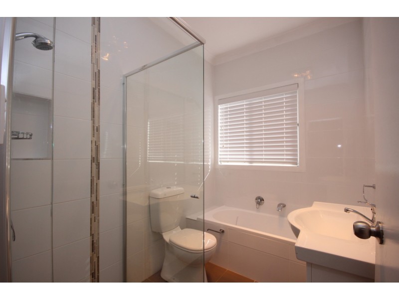 24 Bent Street, Tuncurry NSW 2428