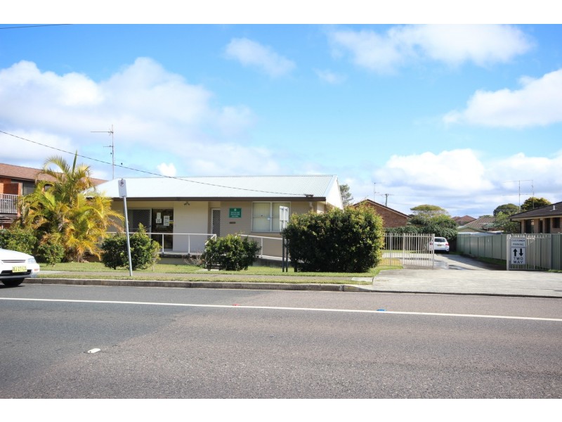 87 Macintosh Street, Forster NSW 2428