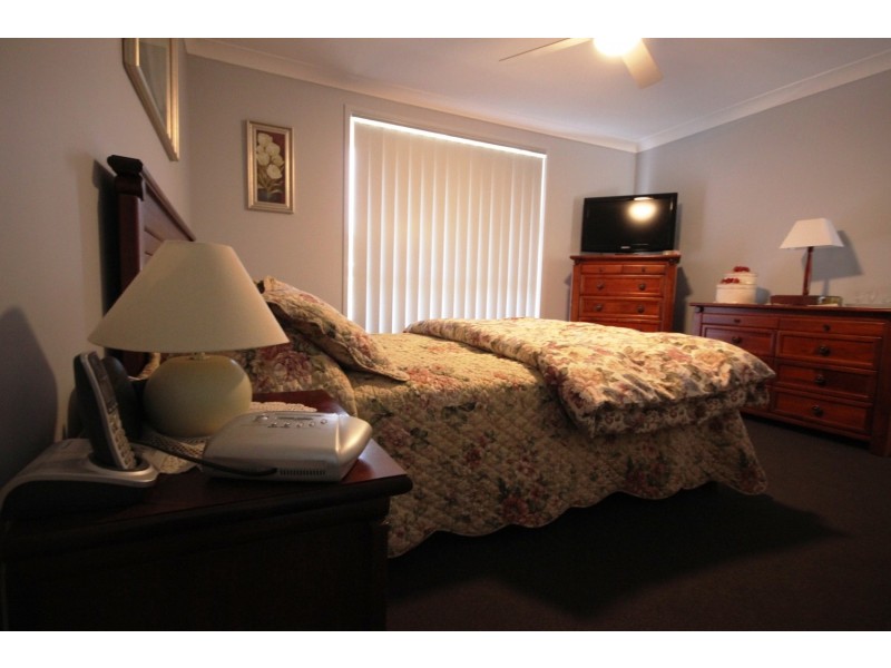 1/7 Mayfair Place, Forster NSW 2428