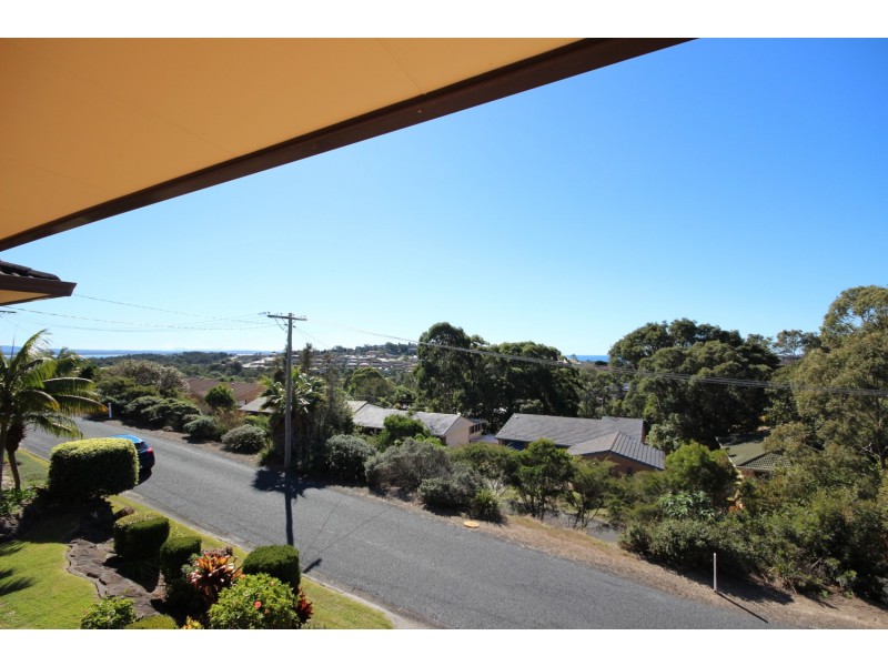 32 Daphne Street, Forster NSW 2428
