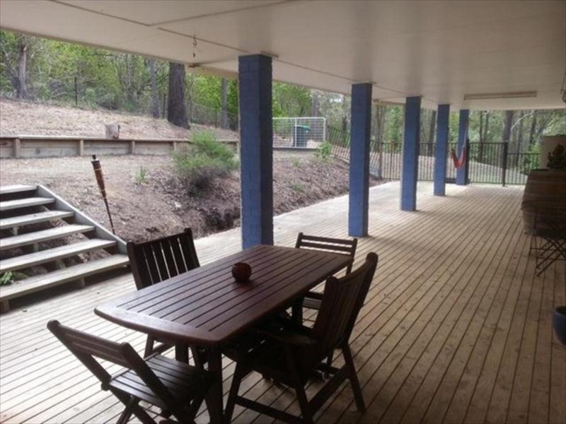 18 Kiwarrak Drive, Rainbow Flat NSW 2430