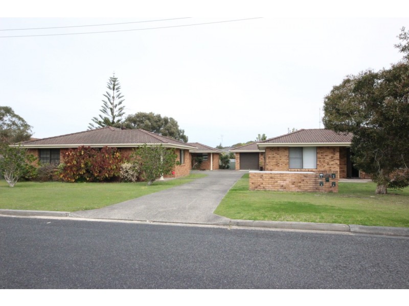 2/34-38 Colliton Parade, Forster NSW 2428