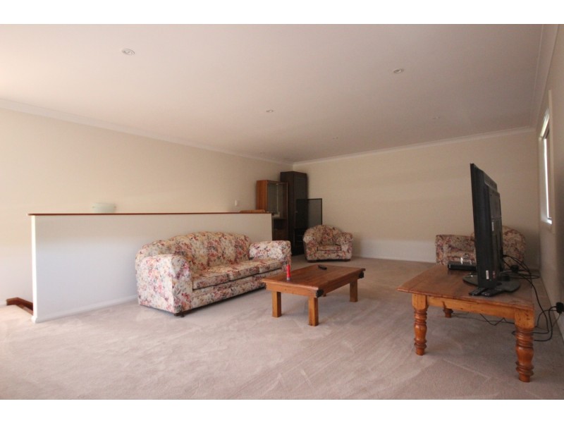72 Lake Street, Forster NSW 2428