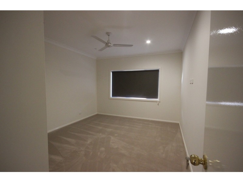 72 Lake Street, Forster NSW 2428