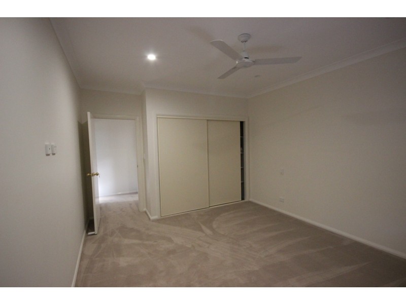72 Lake Street, Forster NSW 2428