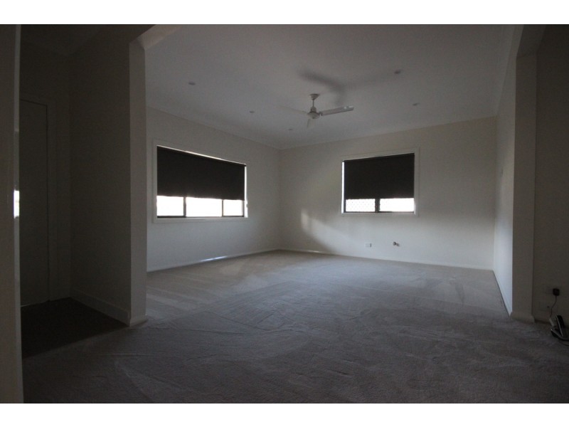 72 Lake Street, Forster NSW 2428