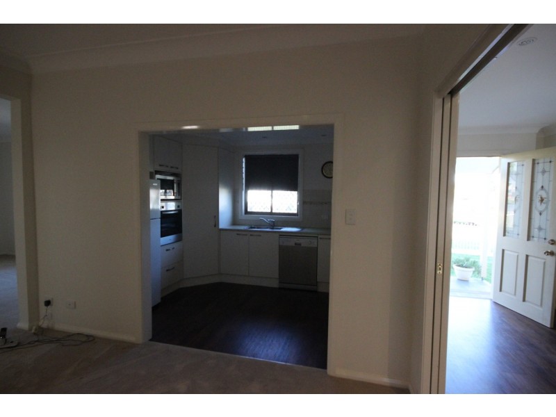 72 Lake Street, Forster NSW 2428