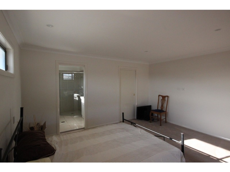 72 Lake Street, Forster NSW 2428