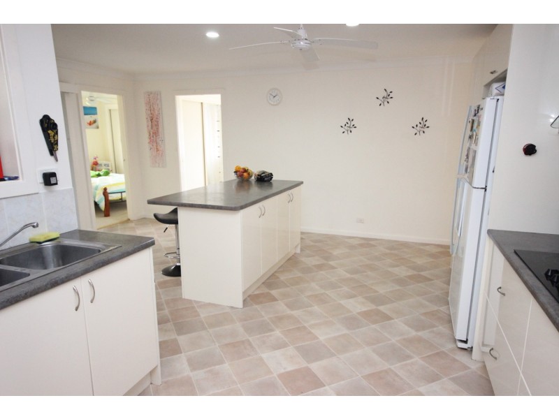 6 Hawaii Avenue, Forster NSW 2428