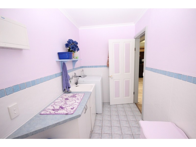 12 Tropic Gardens Drive, Smiths Lake NSW 2428