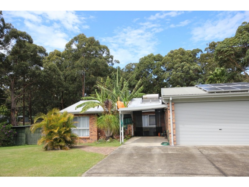 12 Tropic Gardens Drive, Smiths Lake NSW 2428