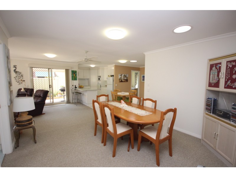 1/14 Hesper Drive, Forster NSW 2428