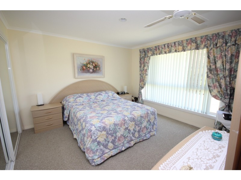 1/14 Hesper Drive, Forster NSW 2428