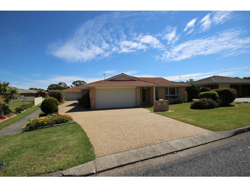 1/14 Hesper Drive, Forster NSW 2428