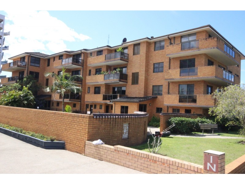 9/23-25 Lake Street, Forster NSW 2428