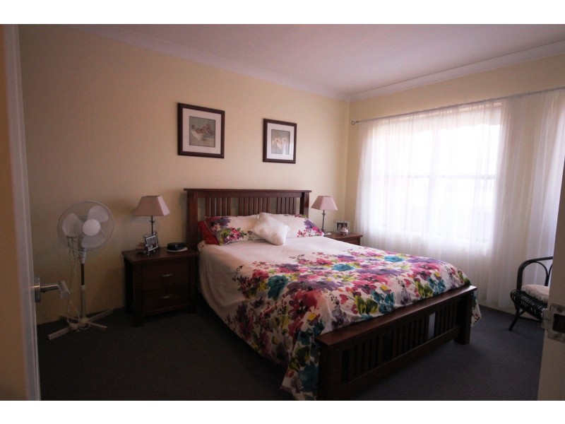 9/23-25 Lake Street, Forster NSW 2428