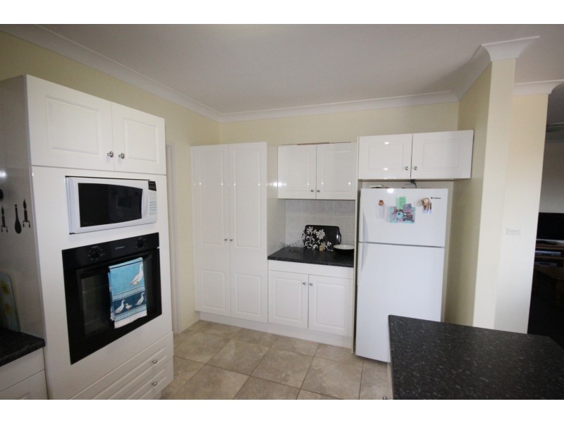 9/23-25 Lake Street, Forster NSW 2428