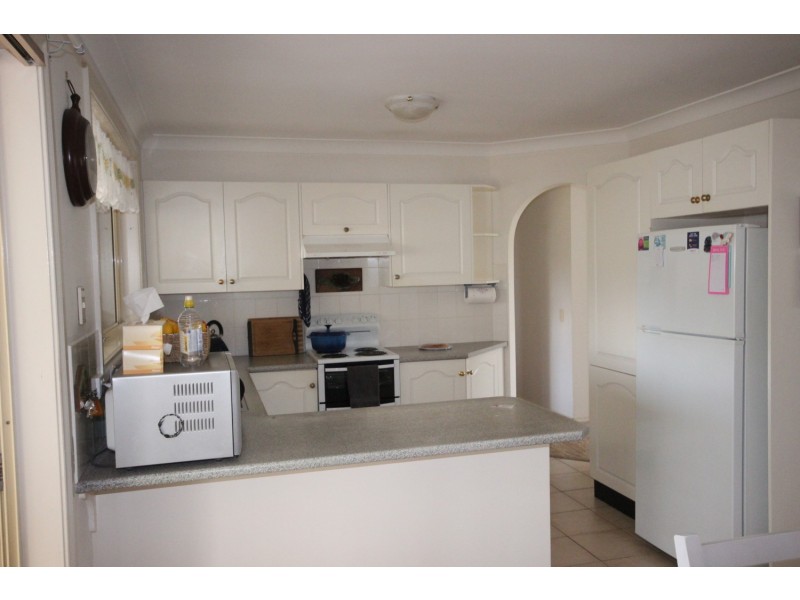 4 Christian Crescent, Forster NSW 2428