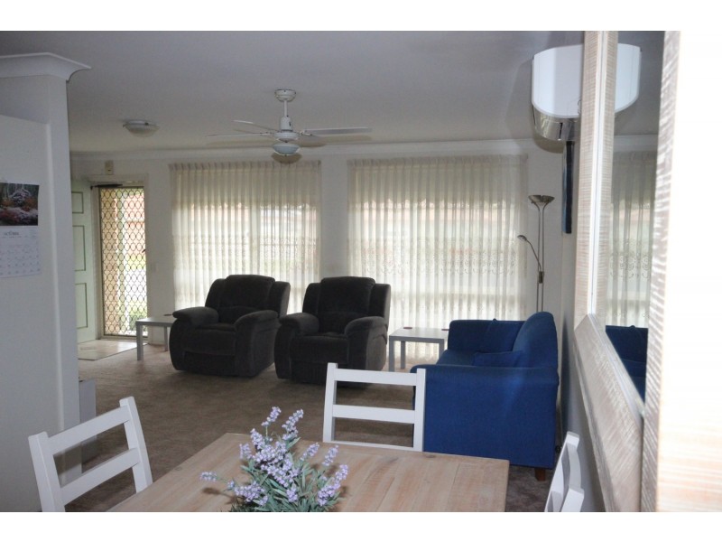 4 Christian Crescent, Forster NSW 2428