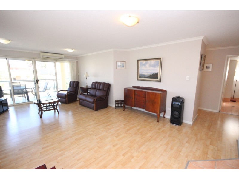 1/17 Beach Street, Tuncurry NSW 2428