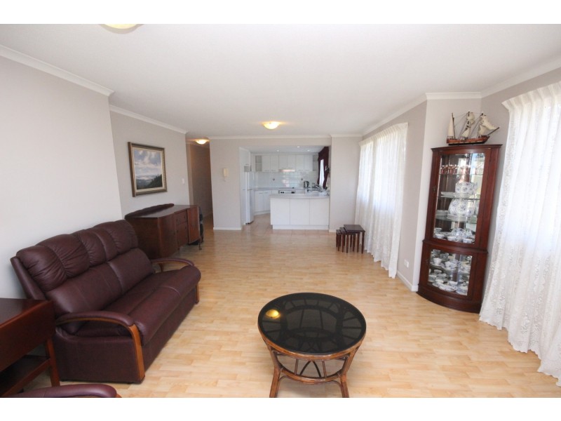 1/17 Beach Street, Tuncurry NSW 2428
