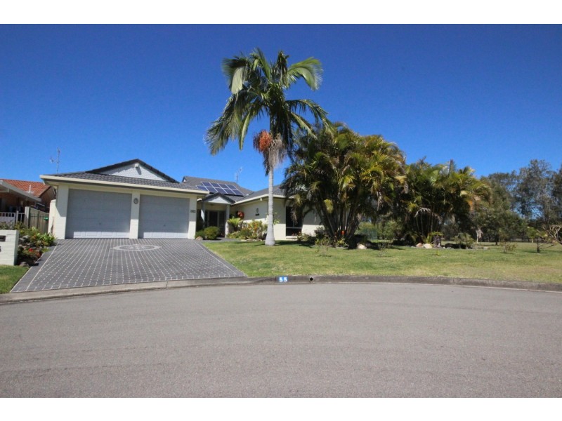 55 Kenrose Street, Forster NSW 2428