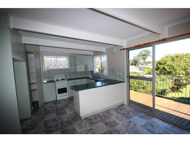 10 Kularoo Drive, Forster NSW 2428