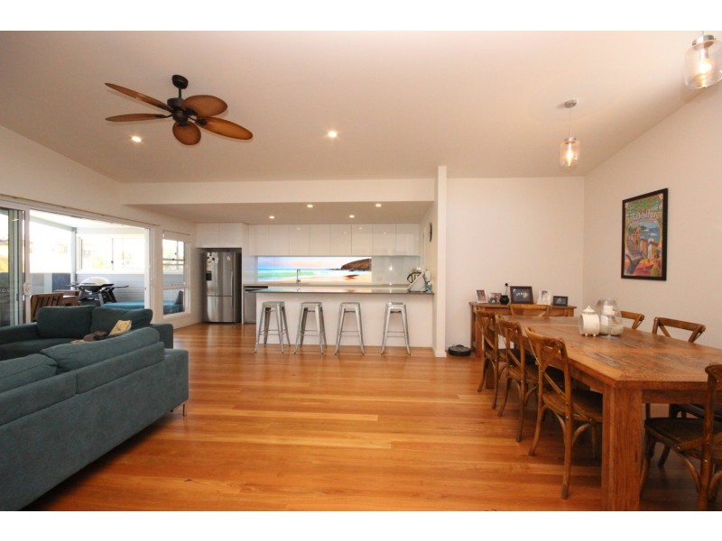 5 Narran Close, Forster NSW 2428